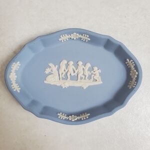 Wedgwood Blue Jasperware Oval Trinket Pin Ring Dish Cherub Angel Dog Vtg England